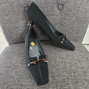 Stuart Weitzman Kitten Heels